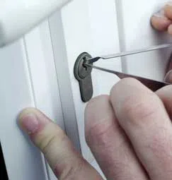 Safe Key Store North Easton, MA 508-657-3235 - 18-Emergency-Opening